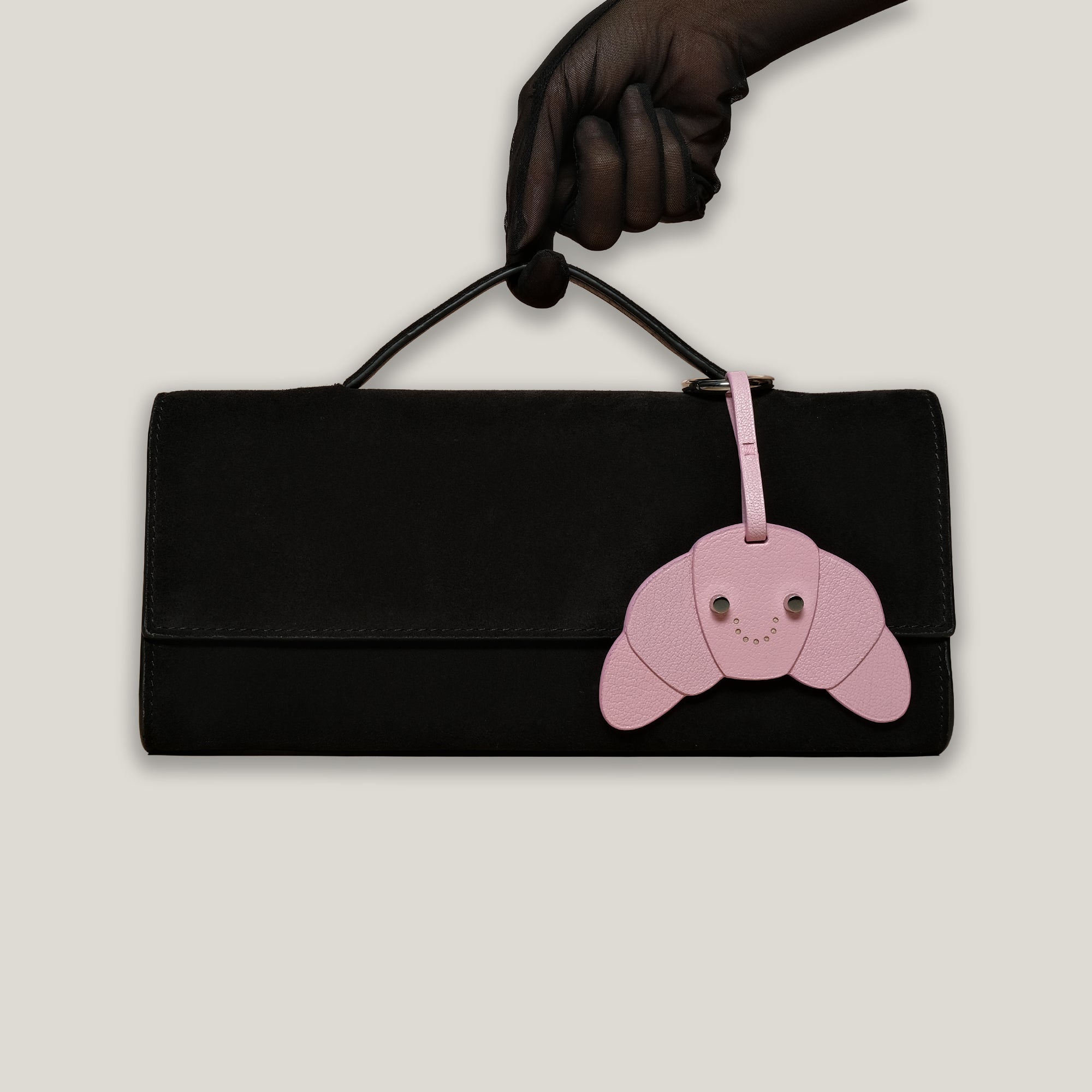 Monsieur Fluff Charm in Blossom Pink Chèvre