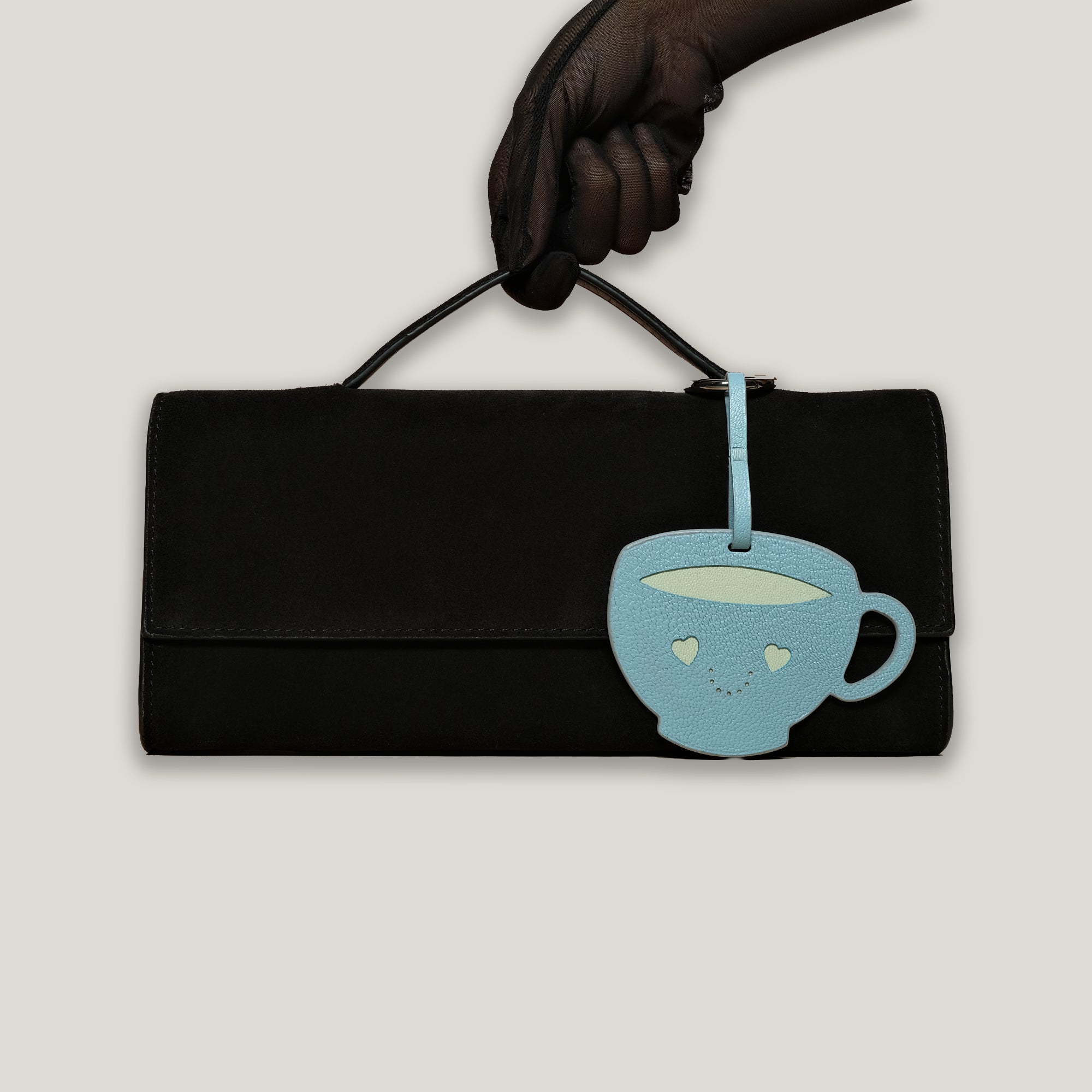 Sippette Charm in Sugar Blue Chèvre