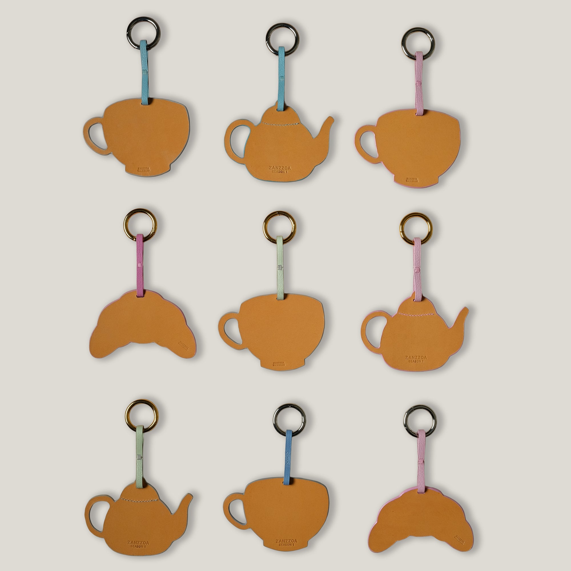 Monsieur Fluff Charm in Blossom Pink Chèvre