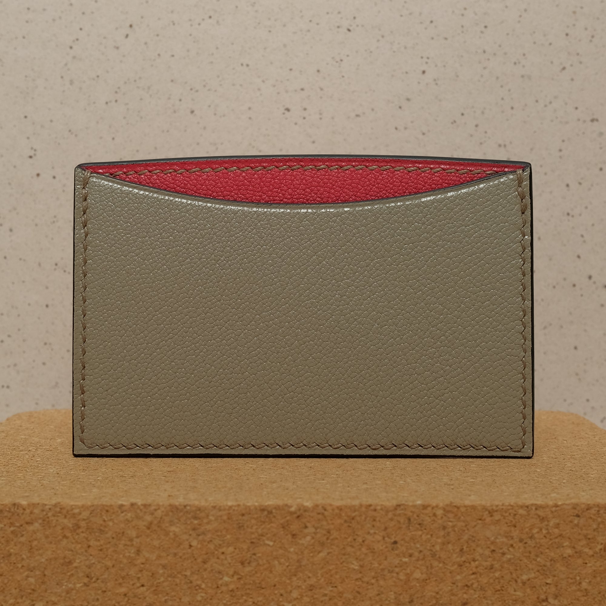 Card Wallet in Taupe Chèvre